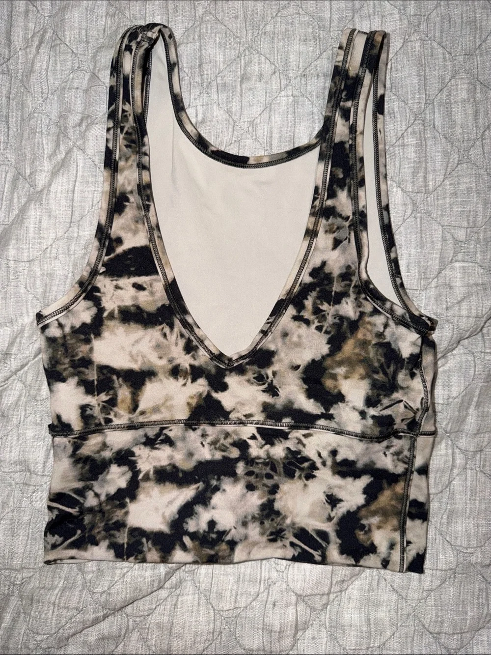 Lululemon Tie-Dye Scoop Neck Tank Top in Black and Cream